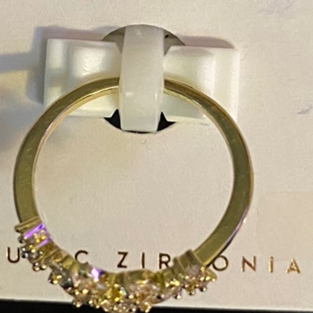 Lauren Conrad size 7 cubic zirconia crystal ring